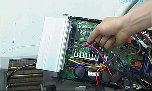 新安美的空调电话是多少